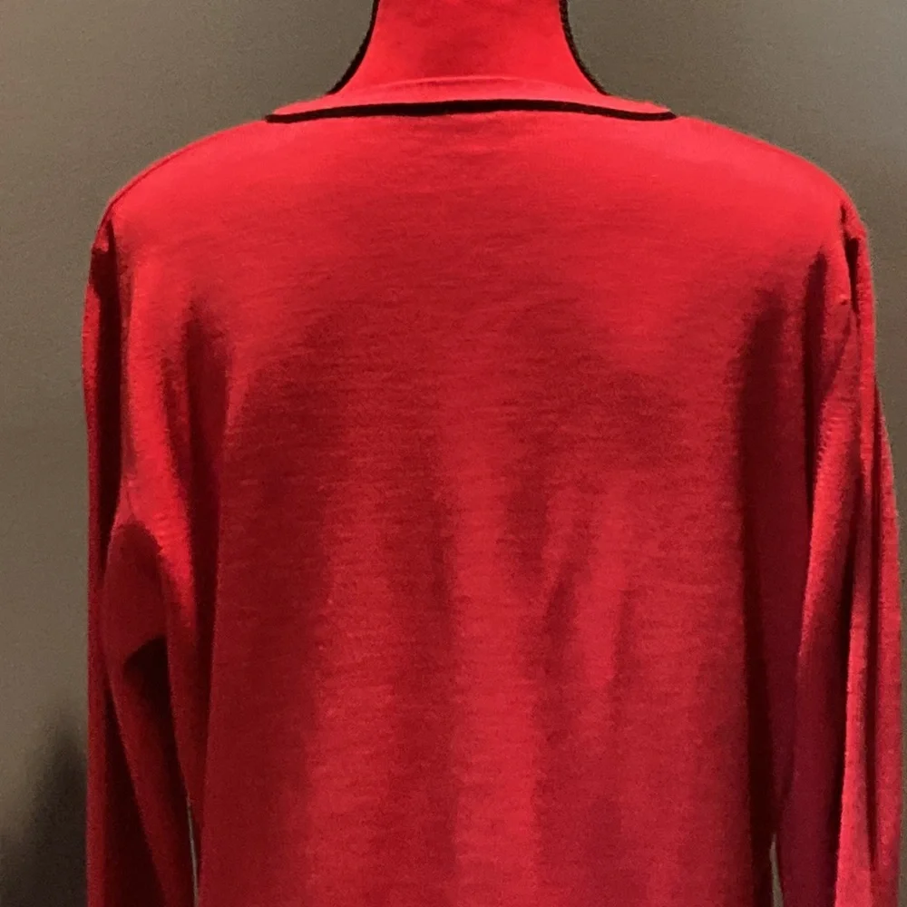 Beautiful Pink Sweater with Black Trim Size XXXL
